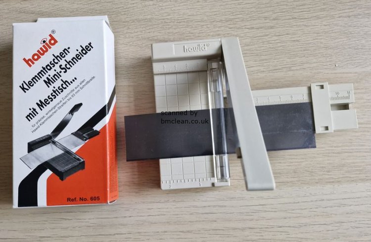 (image for) Hawid Stamp Mount Guillotine (Ref. No. 605)