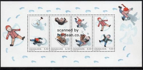 (image for) 2009 Playing in the Snow (M/S)