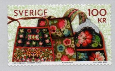 (image for) 2022 Chatelaine Bags